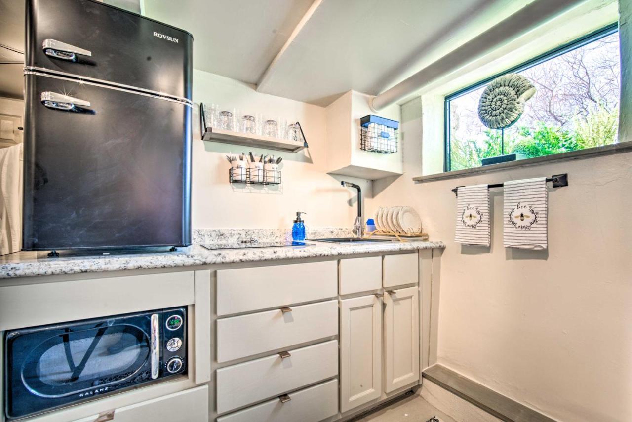 Cozy El Paso Studio With Patio About 5 Mi To Utep! Extérieur photo